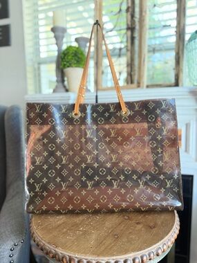 Louis Vuitton Ambre Sac Cabas Monogram Vinyl GM Tote
